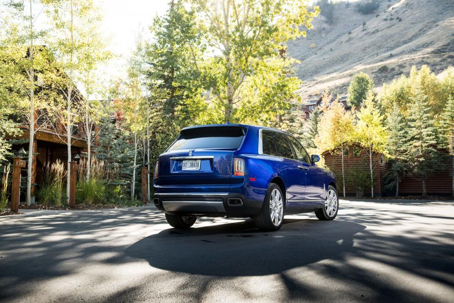  Rolls-Royce Cullinan 2018 года  (NA) (фото 4 из 40)